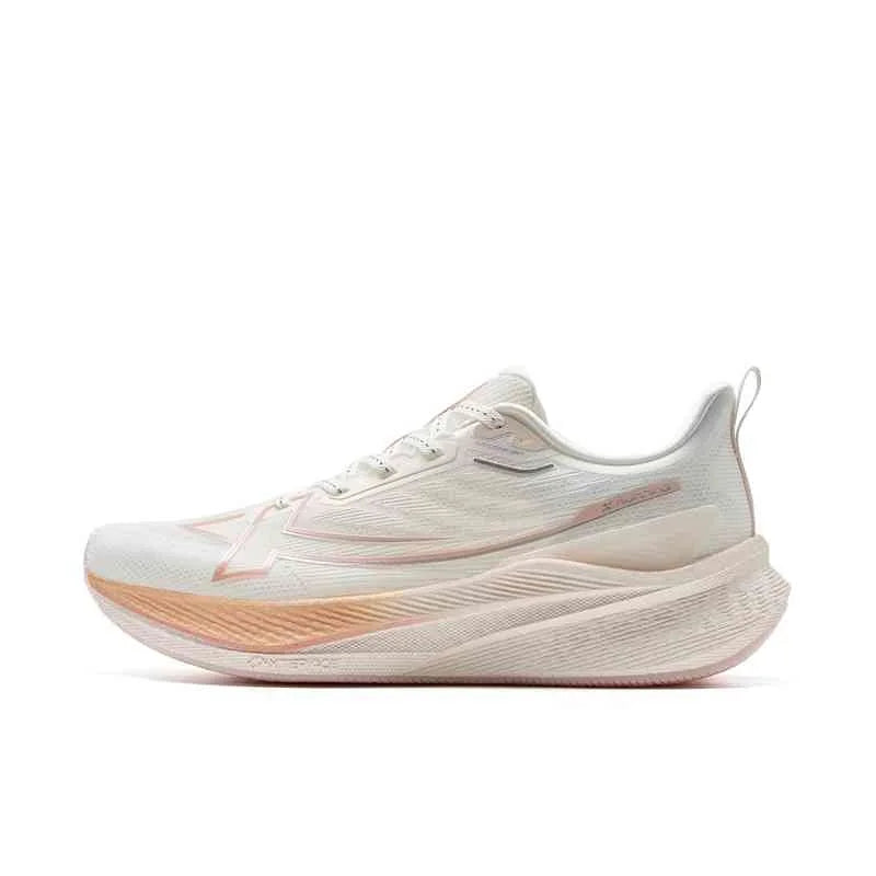 A Jornada do Corredor: Como os Xtep Men's Running Shoes 2000km 3.0 Podem Mudar Seus Treinos para Sempre